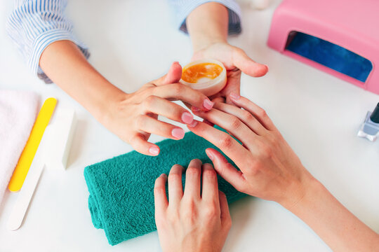 Manicure