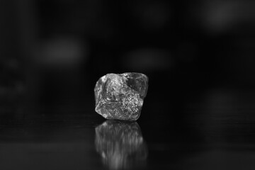 Genuine diamond Precious and beautiful Rare and expensive For jewelry