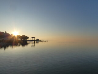 Alba sul lago Trasimeno