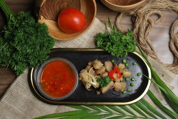 Fried tuna with spicy sauce