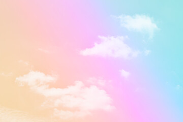 Fototapeta premium Cloud and sky with a pastel colored background and wallpaper, abstract sky background in sweet color