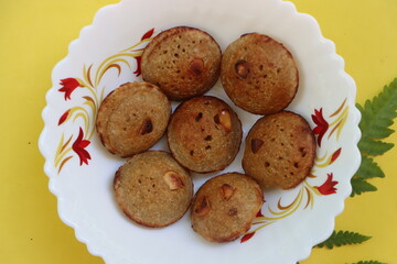 Unniappam or Unni Appam are sweet fritters made with rice, banana, a few spices and coconut