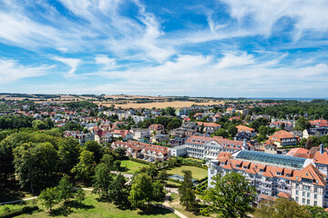 Fototapeta na wymiar Blick auf die Stadt Kühlungsborn