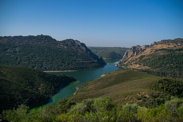 Photo of the impressive and beautiful national park of Monfragüe, pure nature with rocks, lakes and no people. Outdoor environment located in Cáceres, Extremadura, Spain.