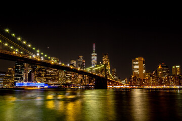 Obraz na płótnie Canvas Brooklyn Bridge at Night