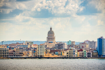 Naklejka premium Havana, Cuba Town Cityscape