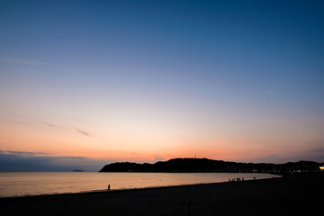 Obraz premium 神奈川県逗子海岸の夕日【夏】