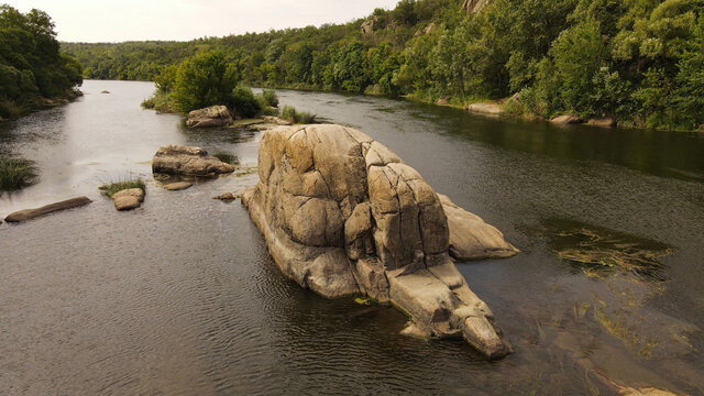 A giant Ukrainian crystal shield passes under the territory of Ukraine.   Its length is about 1000 km. In some places it comes to the surface. Southern Bug (Nikolaev region, Ukraine). 
