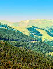 Obraz na płótnie Canvas Mountains of the Pyrenees in Spain