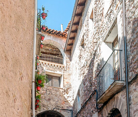 Street of Hechos village