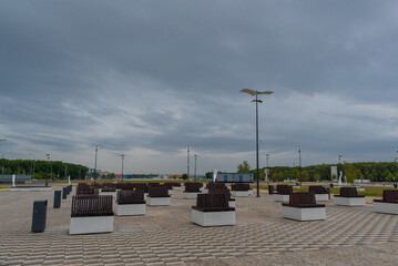The original benches under the open sky