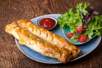 frankfurters in puff pastry