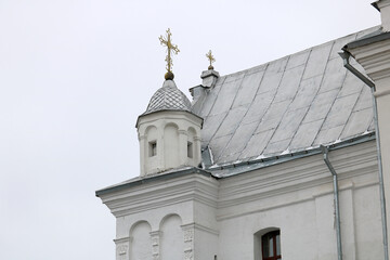 Fototapeta na wymiar old orthodox cathedral 