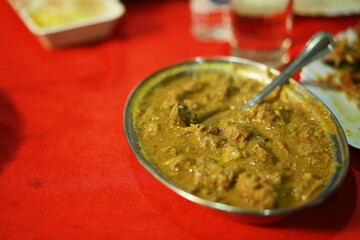 Indian Style Chicken Curry Recipe. Spicy and Tasty Chicken Curry