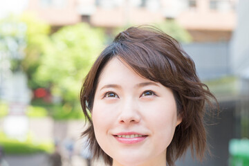 Obraz premium 笑顔の女性