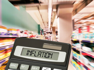 Supermarkt, Taschenrechner und Inflation
