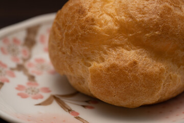 家で食べるシュークリーム