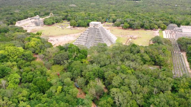 Aerial view of ruins in Chichen Itza, Yucatan, Mexico.