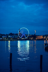 Obraz premium SkyWheel Helsinki Hafen