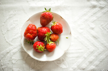 Erdbeeren auf Teller
