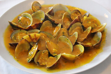 Clams cooked with the spanish recipe 