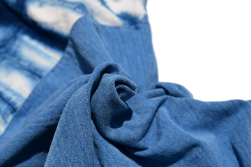 柔らかな風合いの藍染の布。綿、琉球藍。布イメージ素材