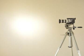 アンティーク 8mm フィルムカメラとフランス製...