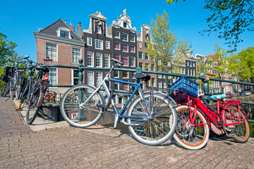 Fototapeta na wymiar City scenic from Amsterdam at the Reguliersgracht in the Netherlands