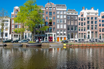 Fototapeta na wymiar City scenic from Amsterdam at the Prinsengracht in the Netherlands