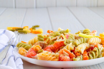 delicious and summery pasta salad with vegetables