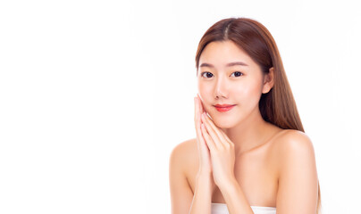 Happy beautiful asian woman showing her beauty face with smile. Attractive young asia female apply natural makeup. Pretty girl has nice facial skin. Cosmetology, beauty and Spa concept. copy space