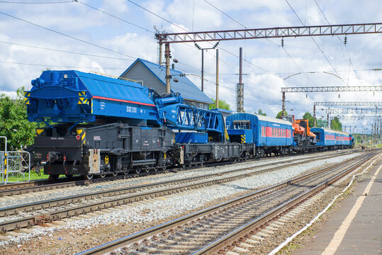 SHARYA, RUSSIA - JULY 01, 2019: View of the recovery train of the Sharya station of the Northern Railway on a July afternoon