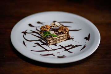 italian straw dessert