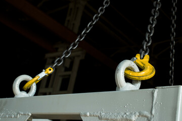 Transportation of cargo through the plant using a workshop crane.