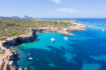 Obraz premium Blue sea on the White Island