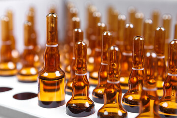 A set of ampoules for injection in a box.