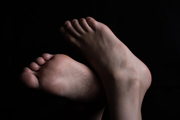 日本人女性の足と足の指と足の裏