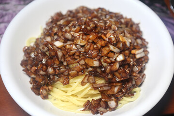 black-bean-sauce noodles