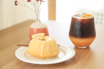 lemon cake with americao iced coffee for healthy drinking 