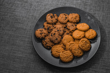 chocolate chip cookies