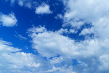 Naklejka na ściany i meble blue sky with beautiful white clouds