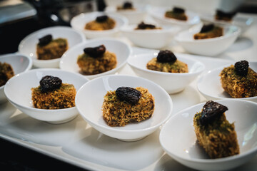 catering de carne en platos individuales