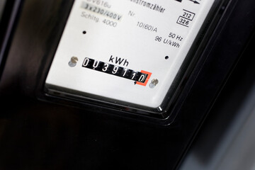 Stromzähler Drehstromzähler kWh