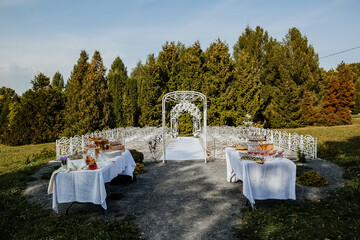 wedding arch, wedding gate, exit registration