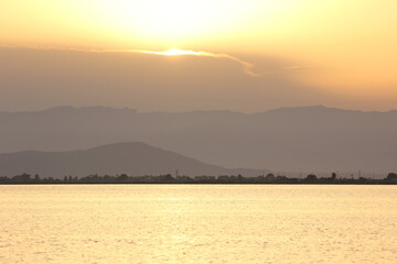 atardecer en el delta del ebro