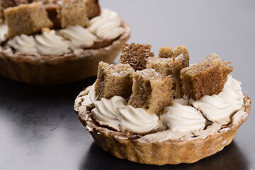 Delicious sweet banana pie, Banofee High