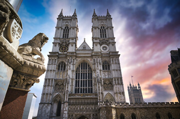 Fototapeta na wymiar Sunset over Westminster Abbey in London, England in the United Kingdom.