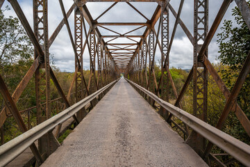 Steel Bridge over Varzea River - Campo do Tenente city - PR - Brazil