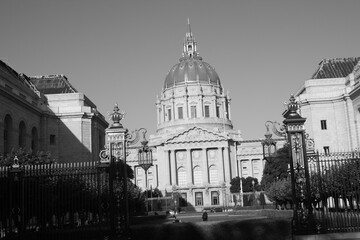 Fototapeta na wymiar City Hall of San Francisco in black and white, monochrome, California, USA, United States, America.