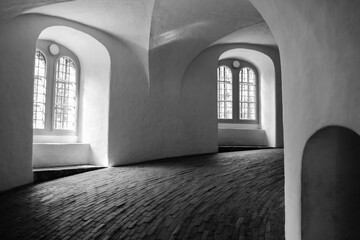 Black and white picture about round tower in Copenhagen